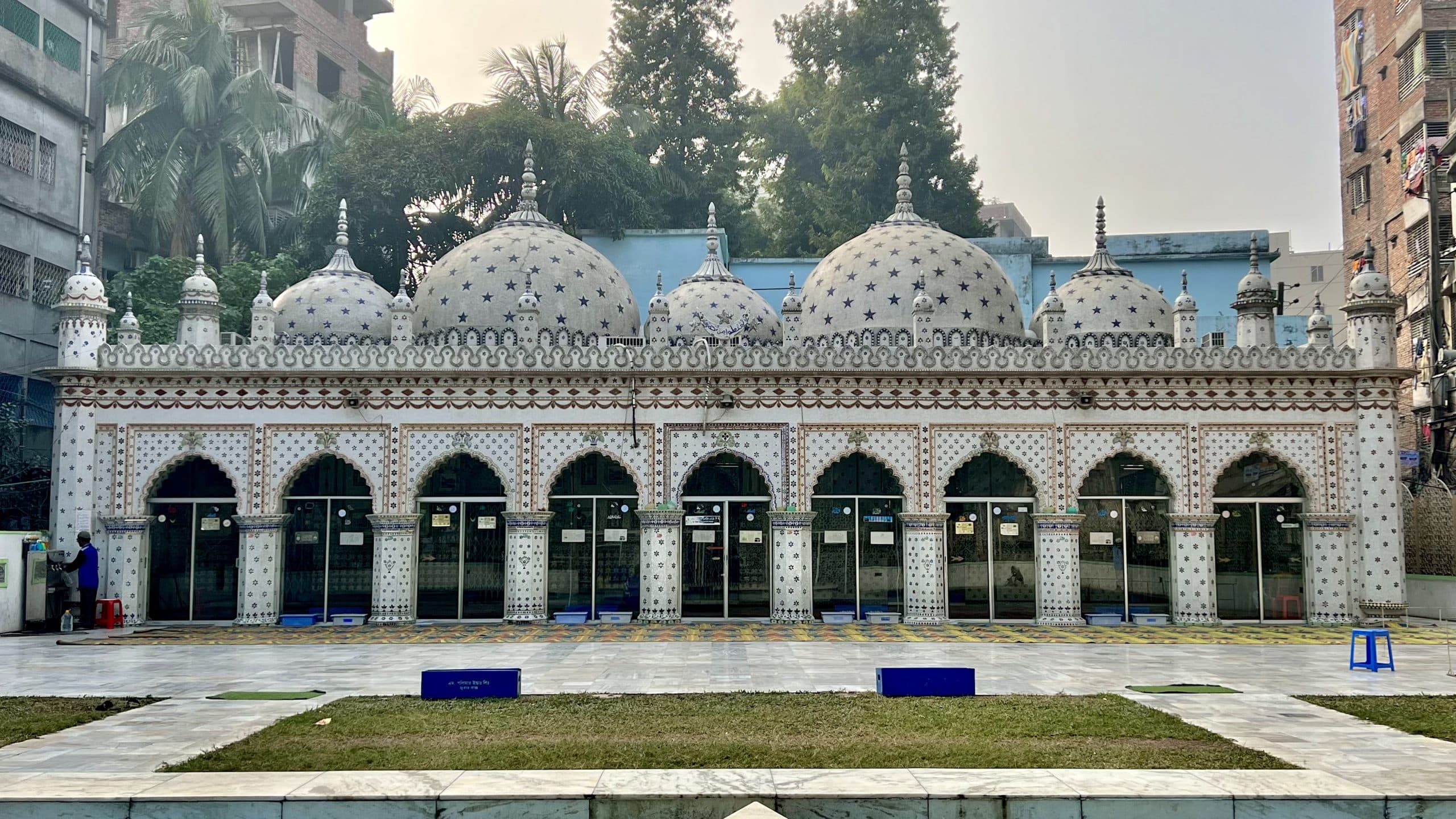 Star Mosque (Tara Masjid) Tour in Bangladesh with a knowledgeable local guide